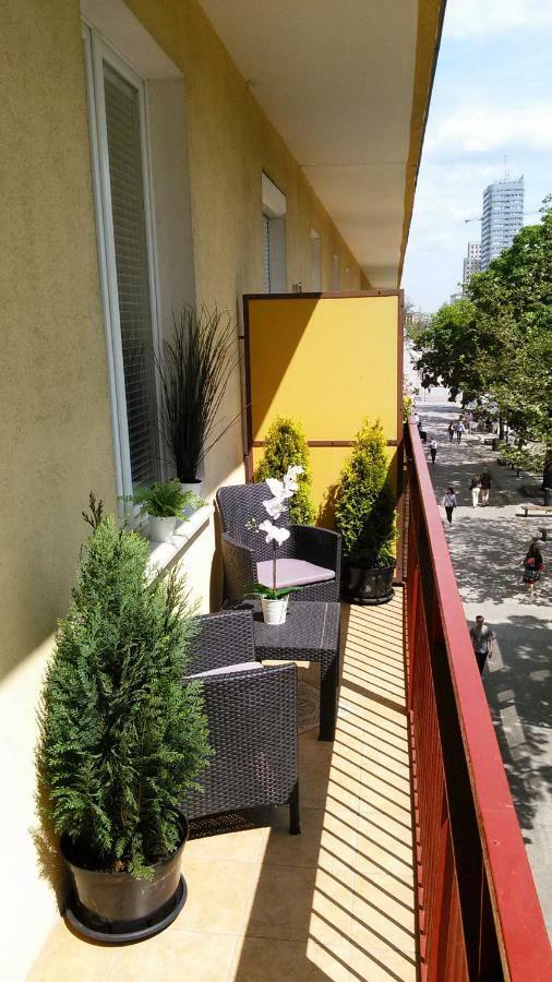 Amber Apartments Palac Kultury Varsovia Exterior foto